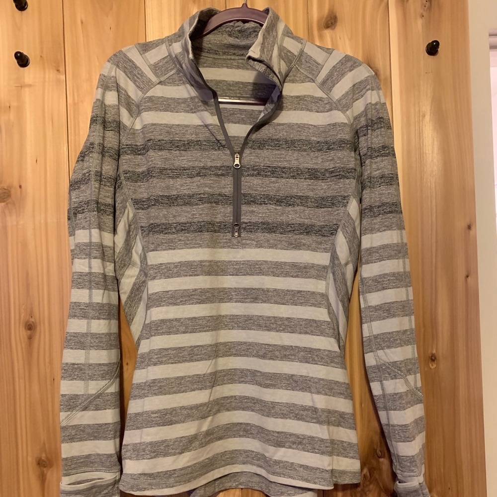 Lululemon 1/4 zip size 12